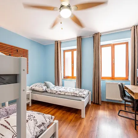 Apartman K2 6 Lozok Kovacska Piatok Sobota Disco Dole *