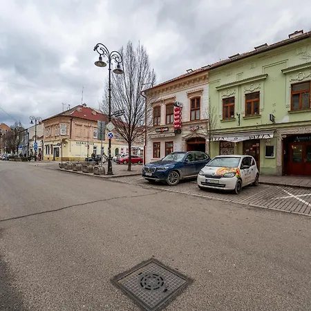 K2 6 Lozok Kovacska Piatok Sobota Disco Dole Apartman